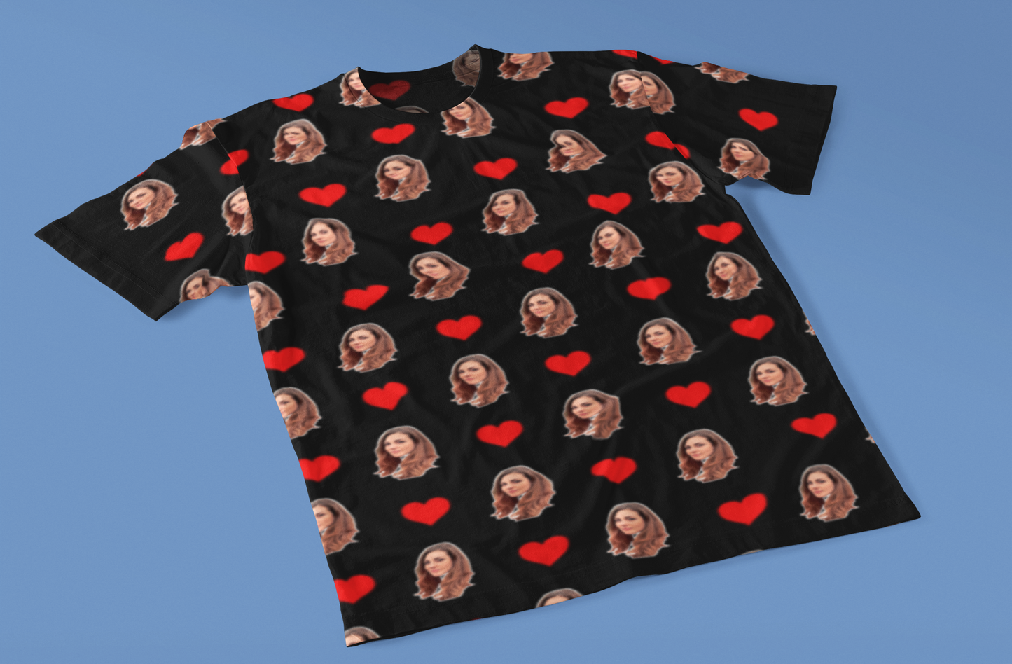 Camiseta Preta Personalizada Com Fotos e Corações Presente Casal