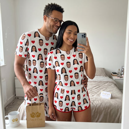 Pijama de Casal Branco Personalizado com Foto e Coração Vermelho Presente para Casal