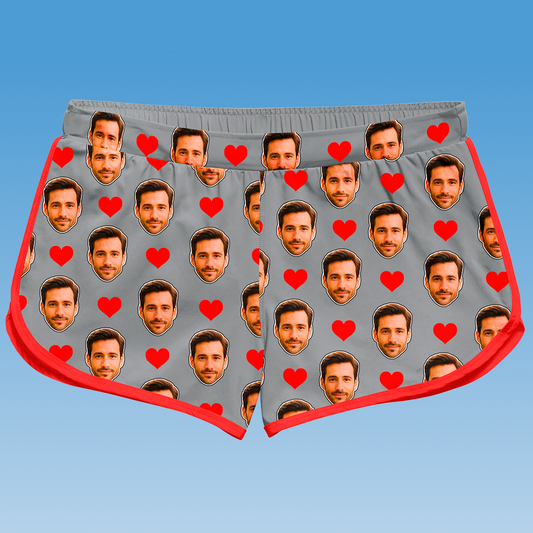 Shorts Doll Cinza Personalizado Com Rostos e Corações Presente Casal