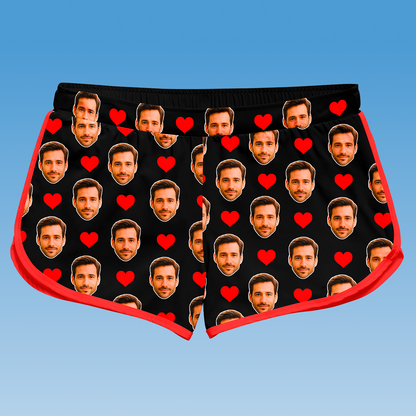 Shorts Doll Preto Personalizado Com Rostos e Corações Presente Casal