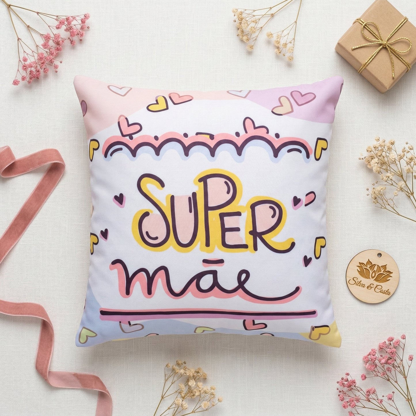 Almofada decorativa personalizada com frase 'Super Mãe' — Presente Dia das Mães