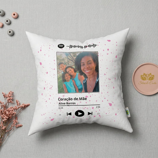Almofada Personalizada com Foto e Música — Presente Dia das Mães 40x40