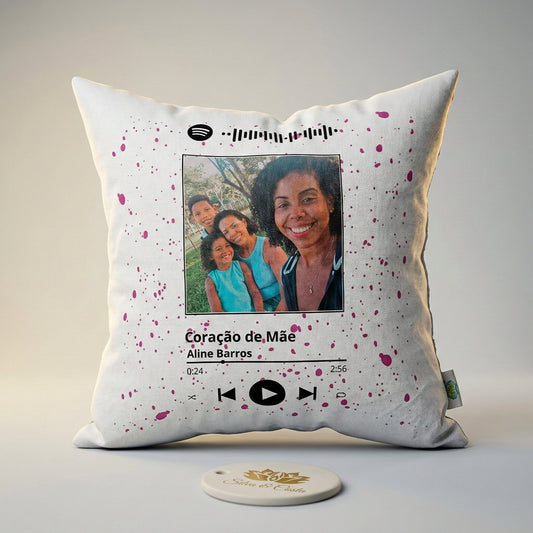 Almofada Personalizada com Foto e Música — Presente Dia das Mães 40x40