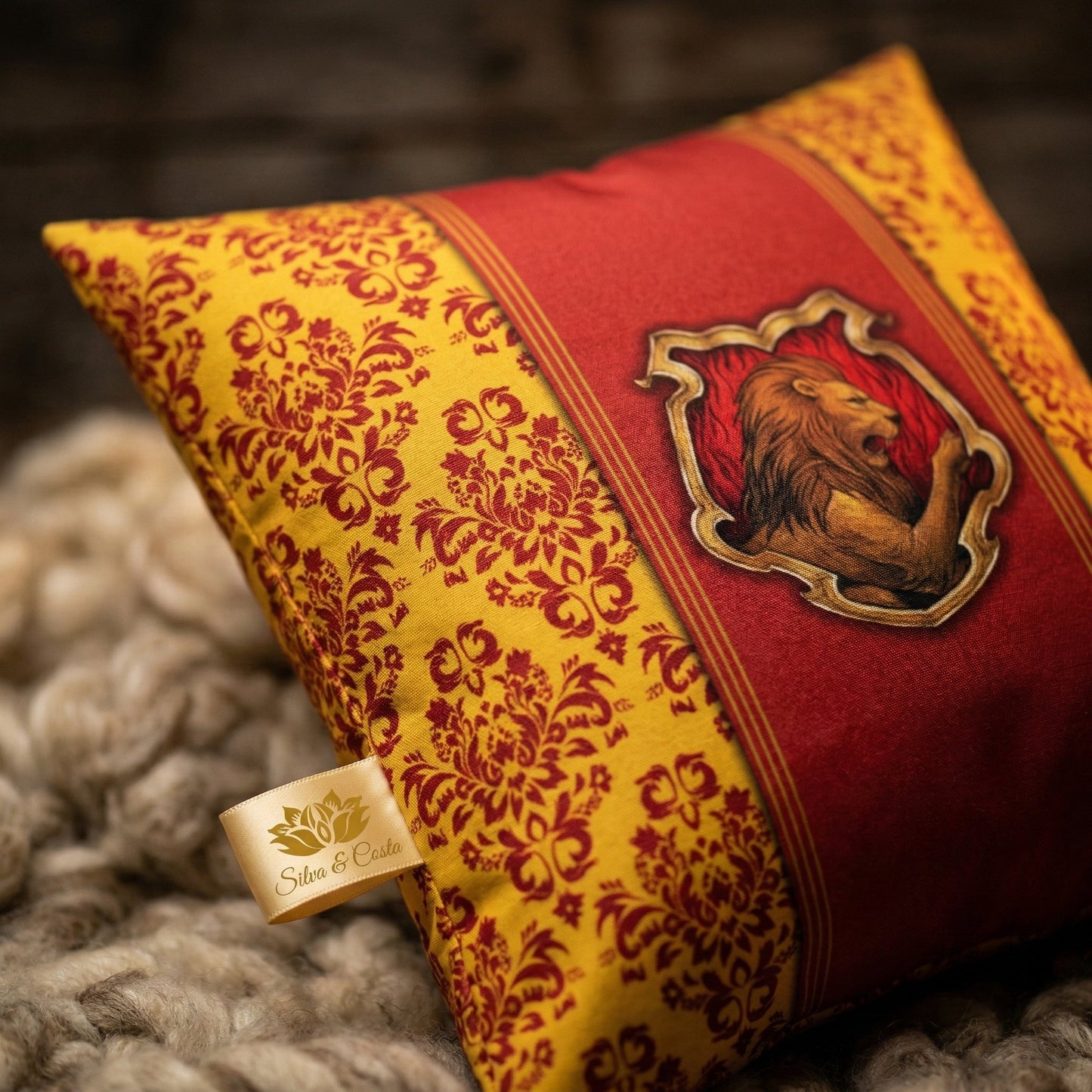 Almofada personalizada com nome Grifinória | Presente fã Harry Potter