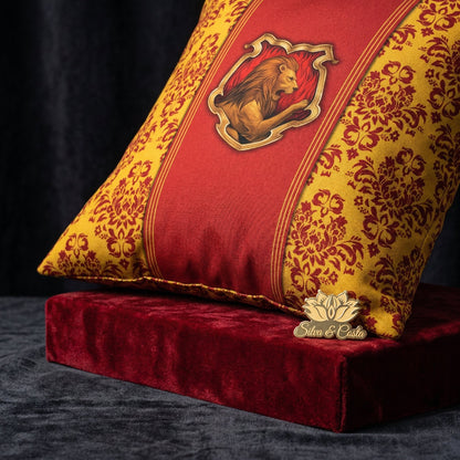 Almofada personalizada com nome Grifinória | Presente fã Harry Potter