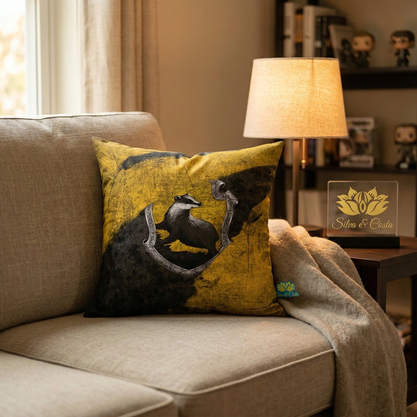 Almofada Personalizada Harry Potter com Nome — Lufa-Lufa Texugo Presente