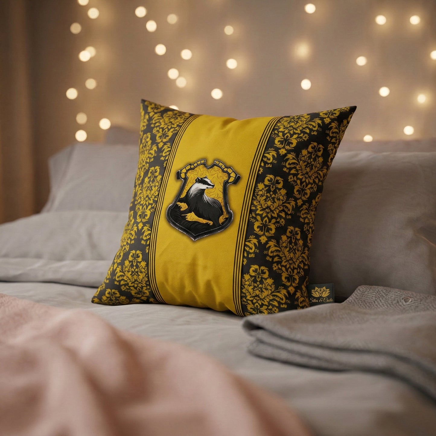 Almofada Personalizada com Nome — Harry Potter Lufa-Lufa 40x40 Presente