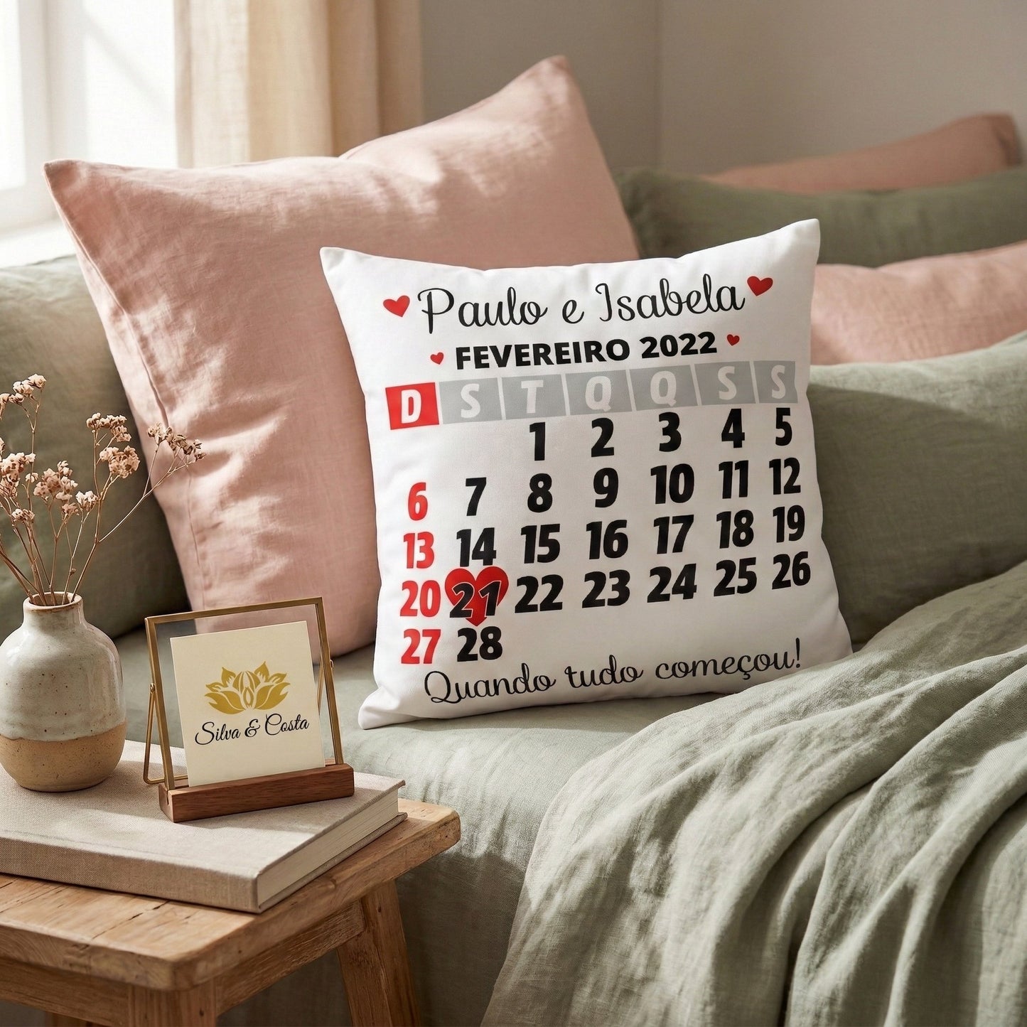 Almofada Personalizada com Nome e Calendário — Presente Romântico Casal 40x40