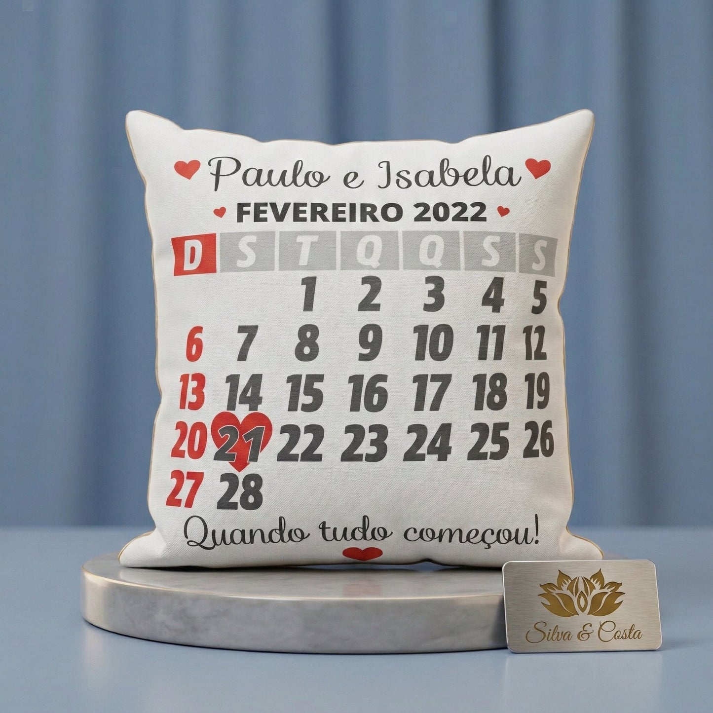 Almofada Personalizada com Nome e Calendário — Presente Romântico Casal 40x40