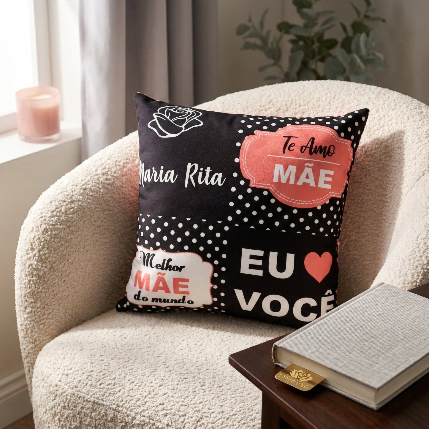 Almofada Personalizada com Nome e Frase — Presente Dia das Mães