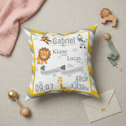 Almofada Personalizada com Nome e Dados — Nascimento Bebê Tema Safari