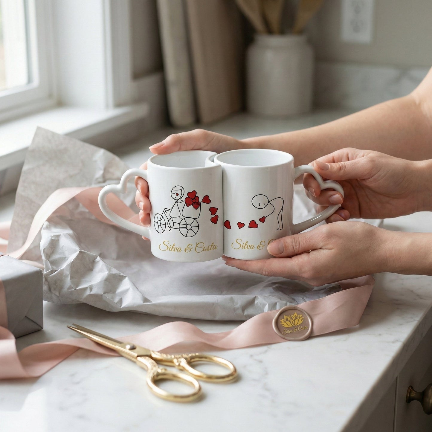 Caneca Personalizada com Foto Duplo Coração — Presente Romântico Casal