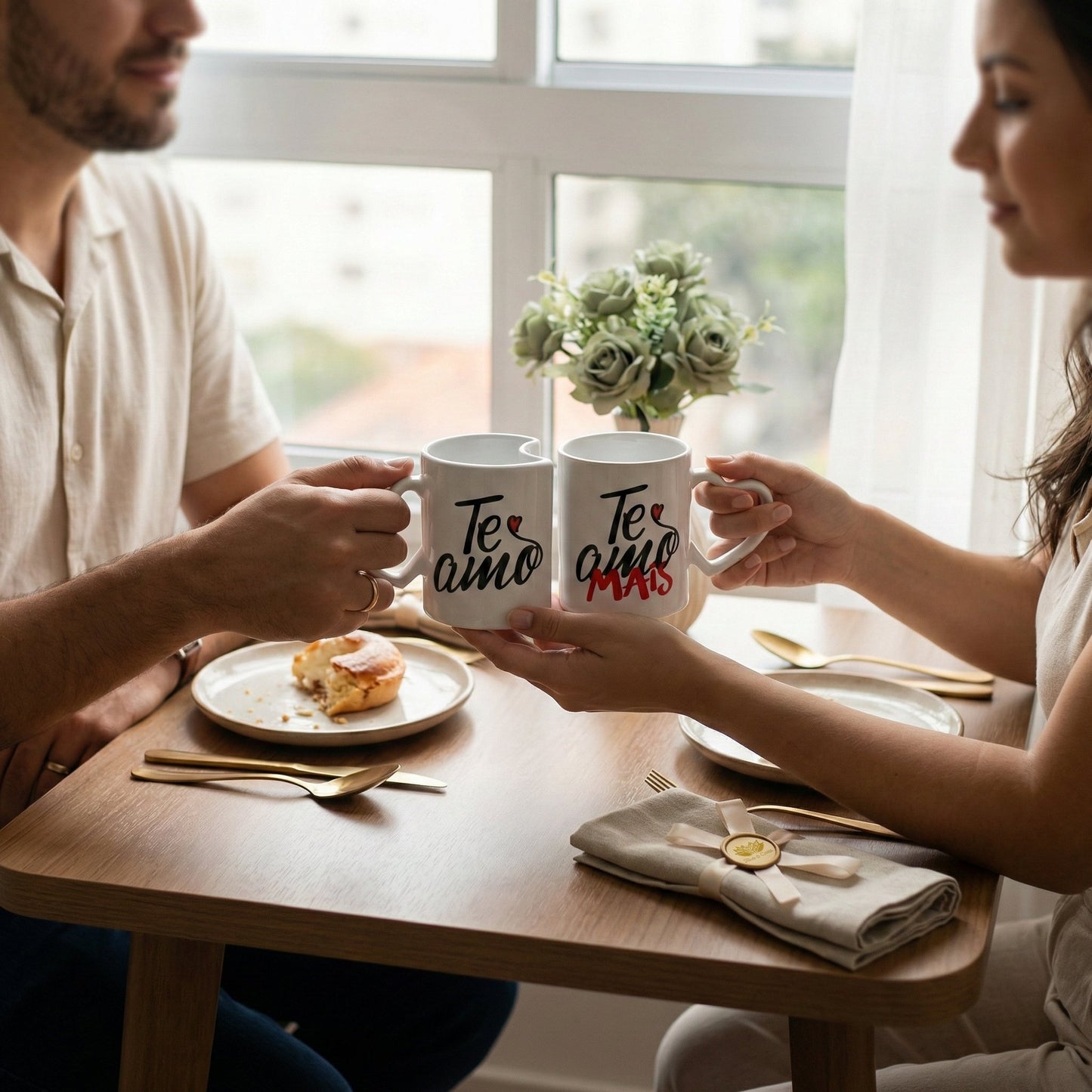 Caneca Personalizada com Foto Duplo Coração — Presente Romântico Casal