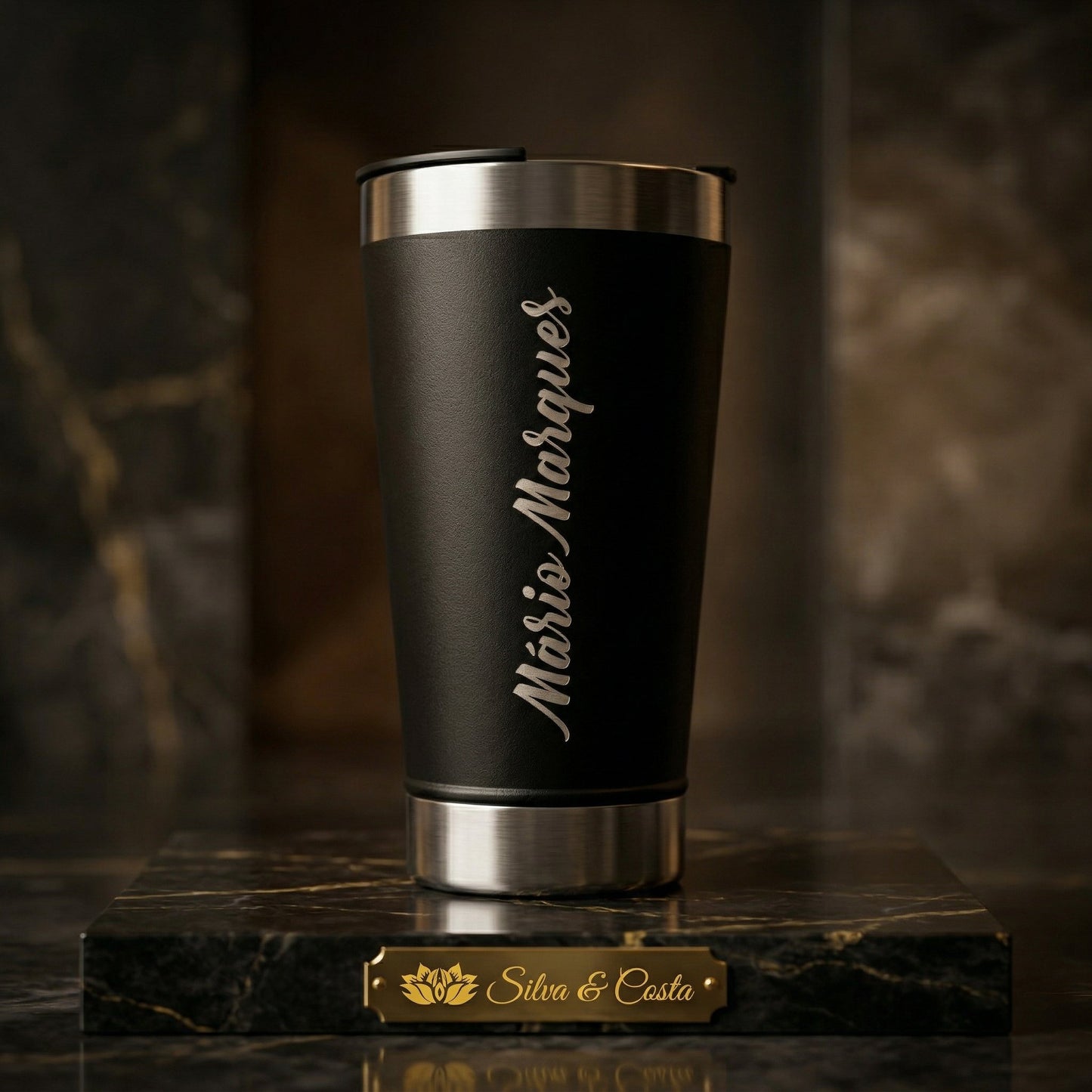 Copo Stanley Térmico Personalizado Preto inox com Nome Vertical | Presente