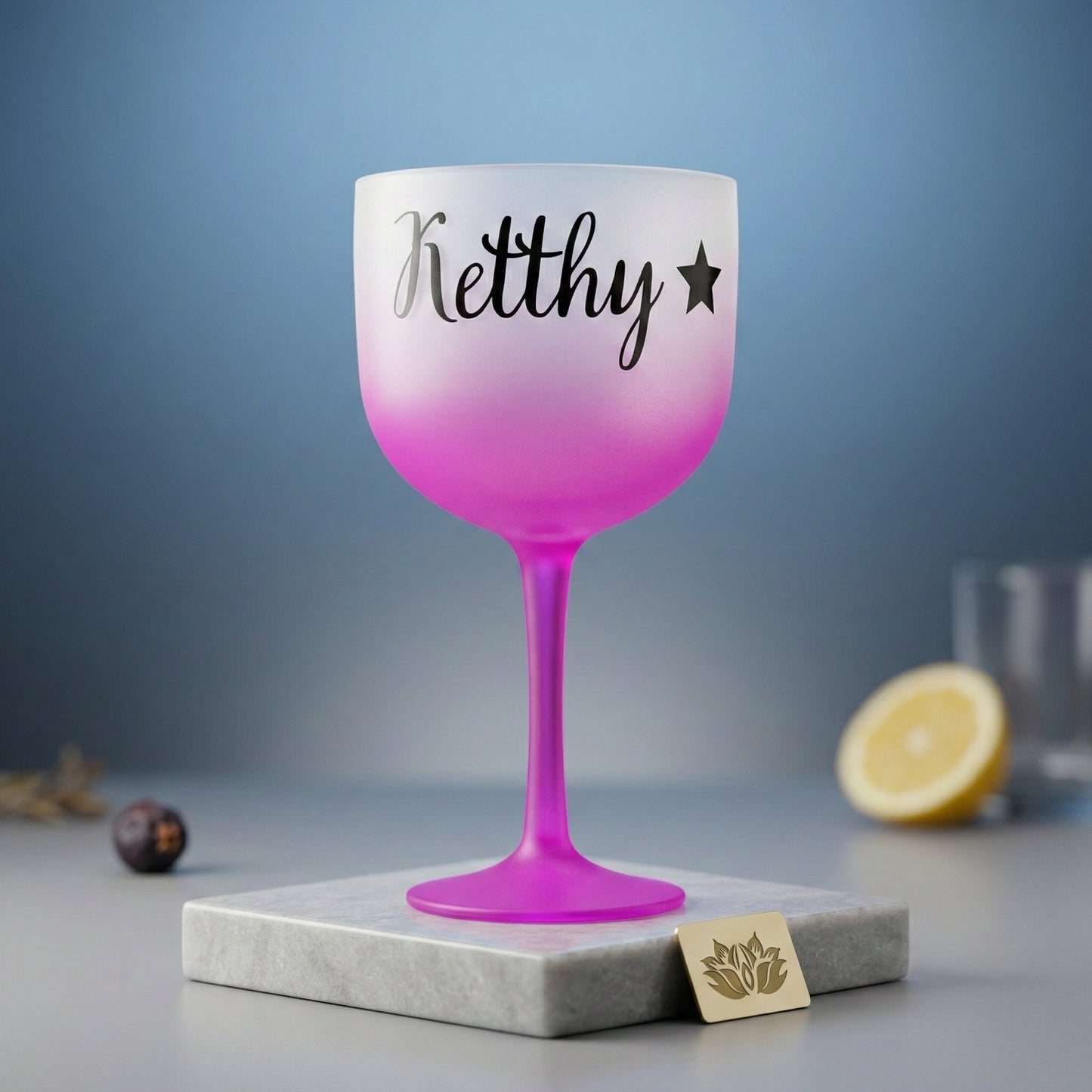 Taça gin acrílico degradê rosa Personalizada com Nome — Presente feminino