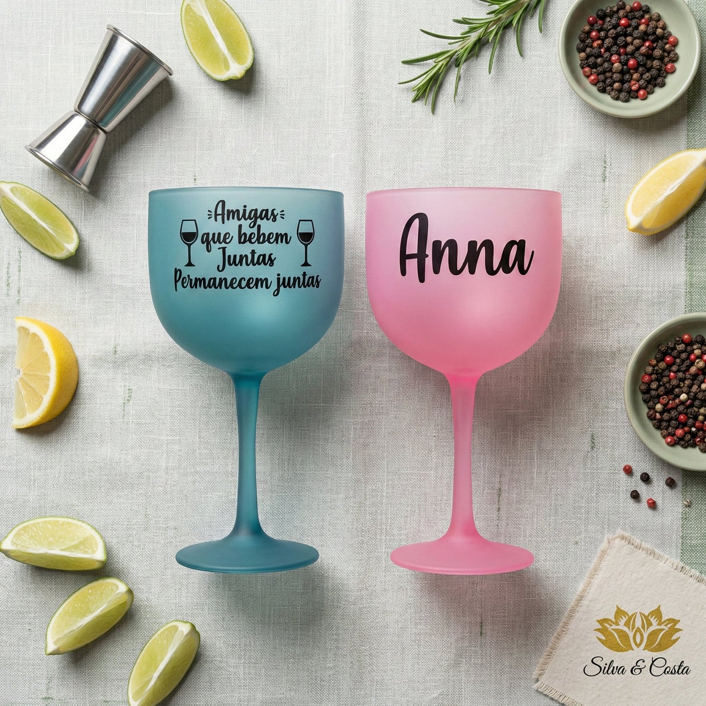 Taça gin personalizada acrílico degradê com nome e frase — Presente festa
