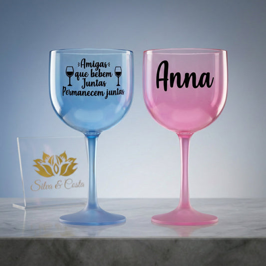 Taça gin personalizada acrílico degradê com nome e frase — Presente festa