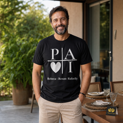 Camiseta Preta Personalizada Pai com Iniciais e Nomes - imagem lifestyle 4