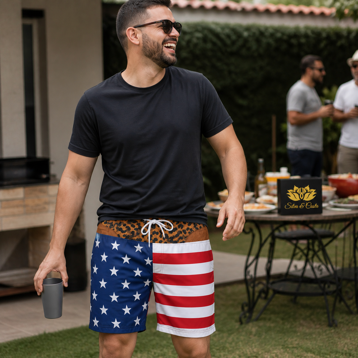 Shorts Engraçado Masculino DryFit Ilusão de Tanga de Oncinha - imagem principal